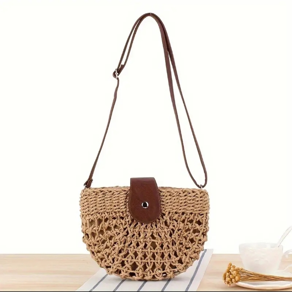Straw Crossbody Chic Hollow Out. NWT - Picture 8 of 16